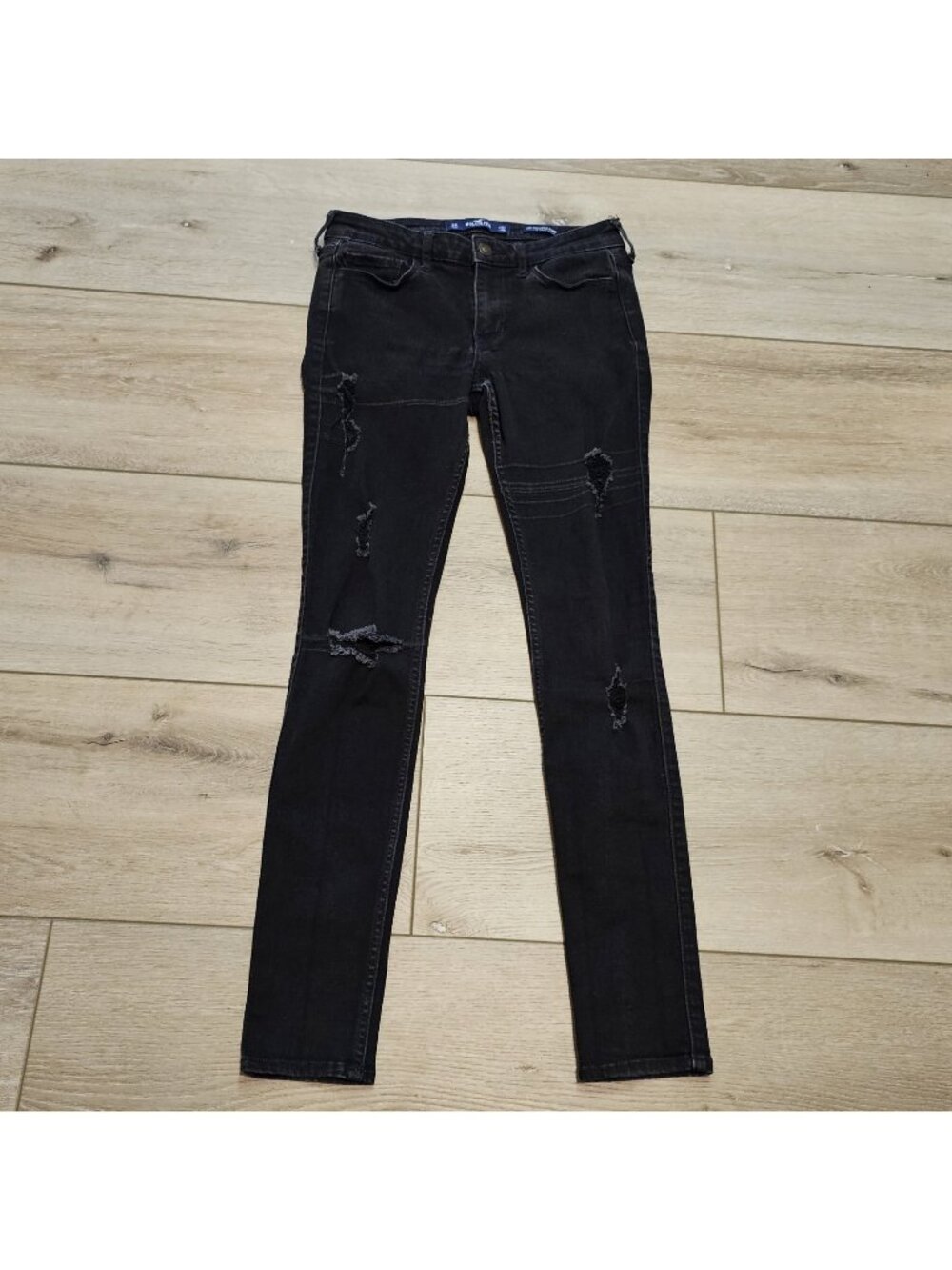 Hollister Low Rise Super Skinny Jeans Size  5R 27/30 Distressed Destroyed Black
